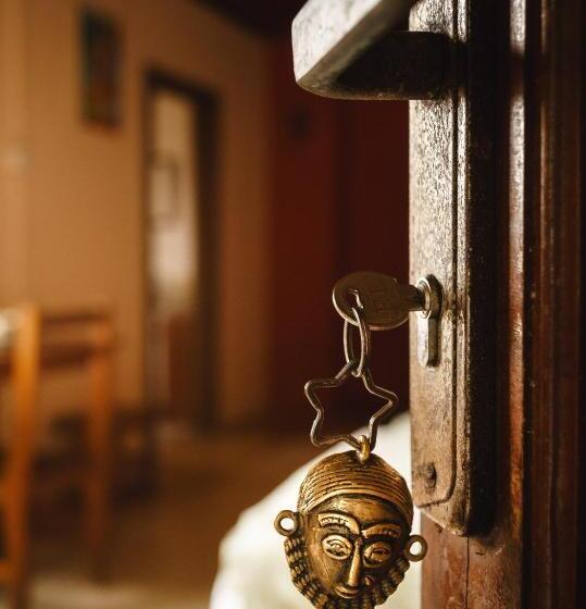 חדר סטנדרט נוף לים עם מרפסת, Busua Inn