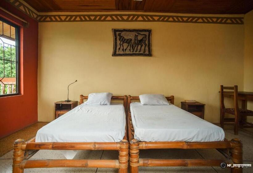 חדר סטנדרט, Busua Inn