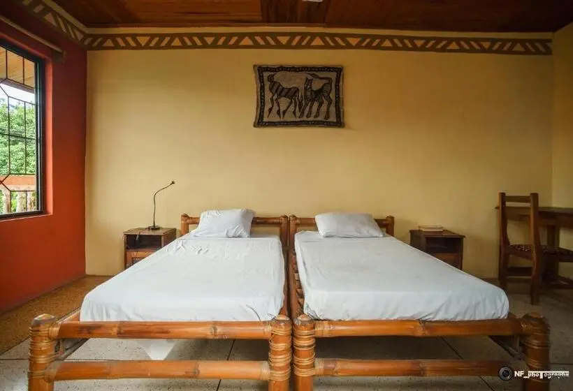 スタンダードルーム, Busua Inn