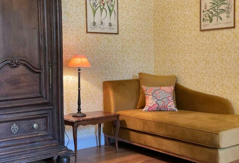 디럭스 룸, Gästehaus Schloss Saareck