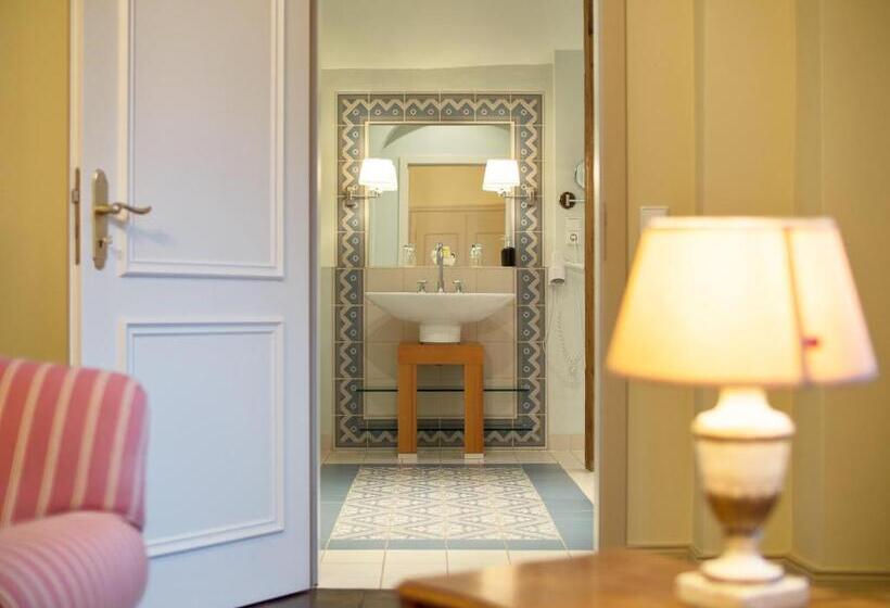 주니어 스위트, Gästehaus Schloss Saareck