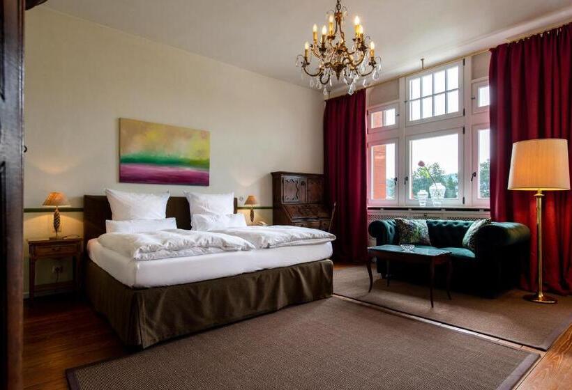 디럭스 룸, Gästehaus Schloss Saareck