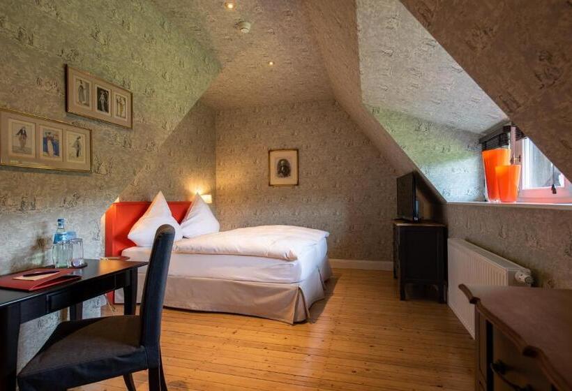 스탠다드 룸, Gästehaus Schloss Saareck