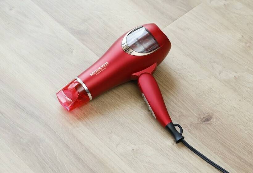 Номер Стандарт, Hot Cross Point Santa Monica