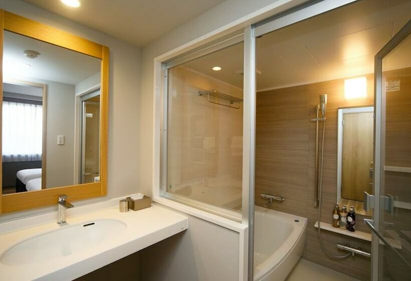 Номер Стандарт, Hot Cross Point Santa Monica