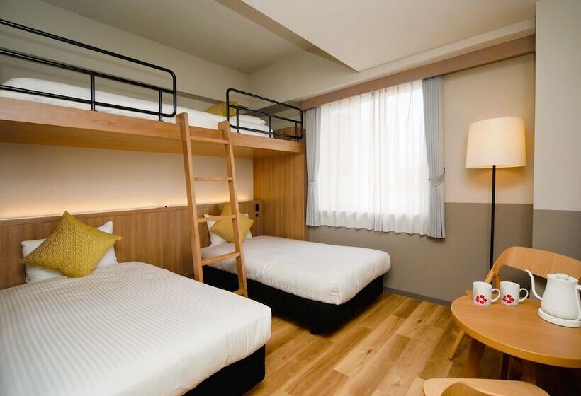 Номер Стандарт, Hot Cross Point Santa Monica