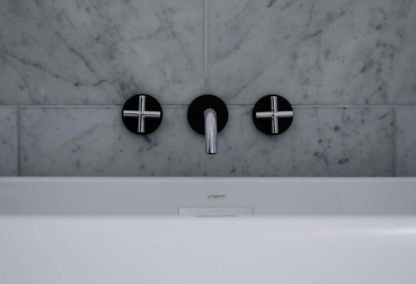 اتاق استاندارد با تخت بزرگ برای معلولان, Qt Queenstown