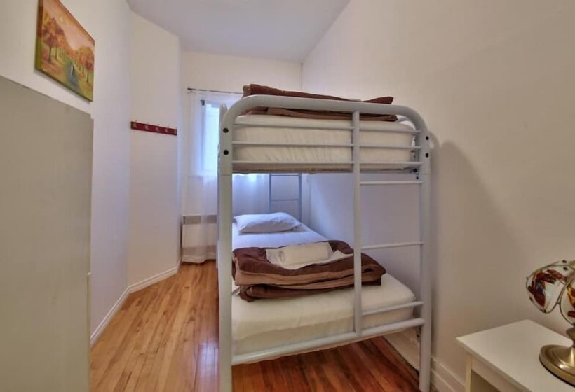 חדר משפחתי, Mini Inc