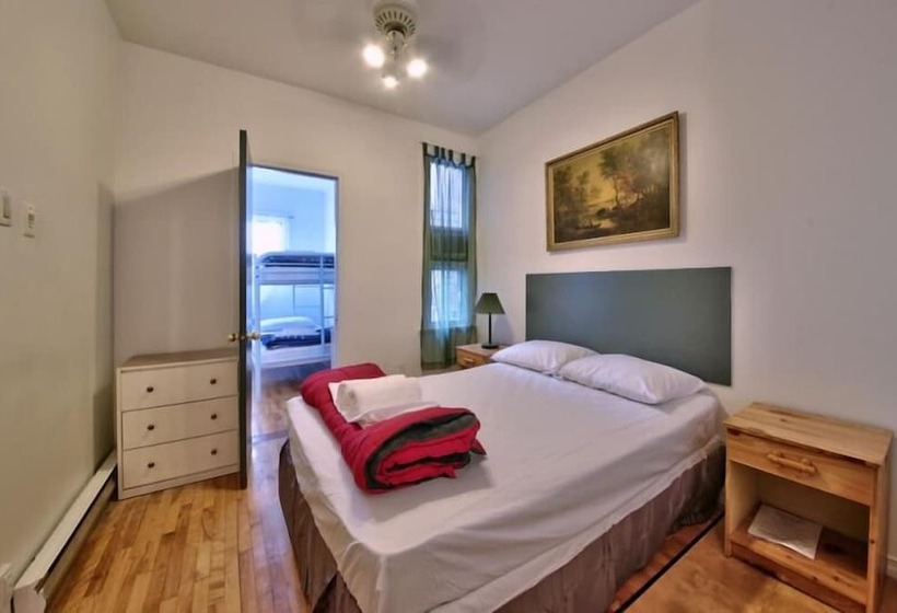 חדר משפחתי, Mini Inc