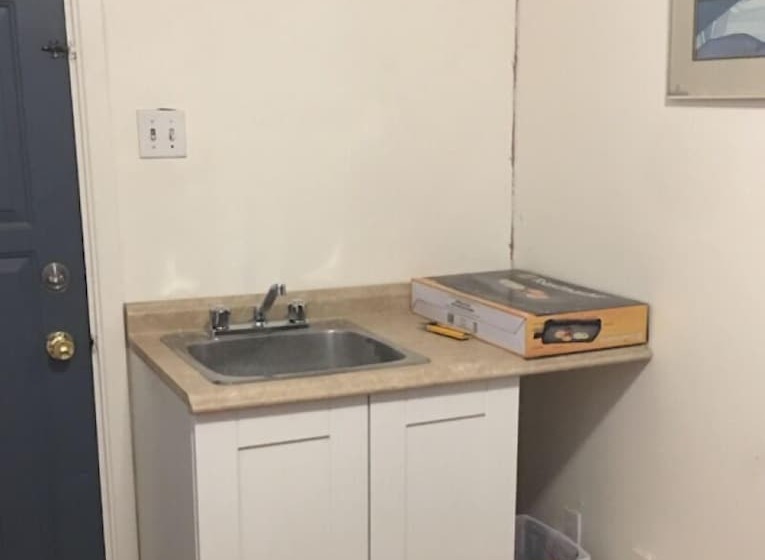 Quarto Deluxe, Mini Inc