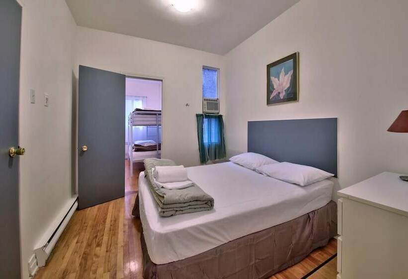 חדר משפחתי, Mini Inc