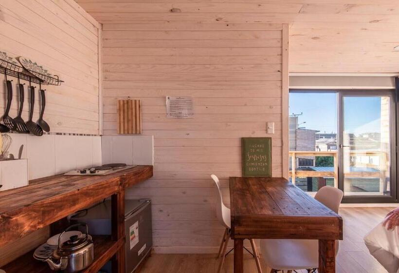 استودیوی سوپریور, Pichilemu Apart