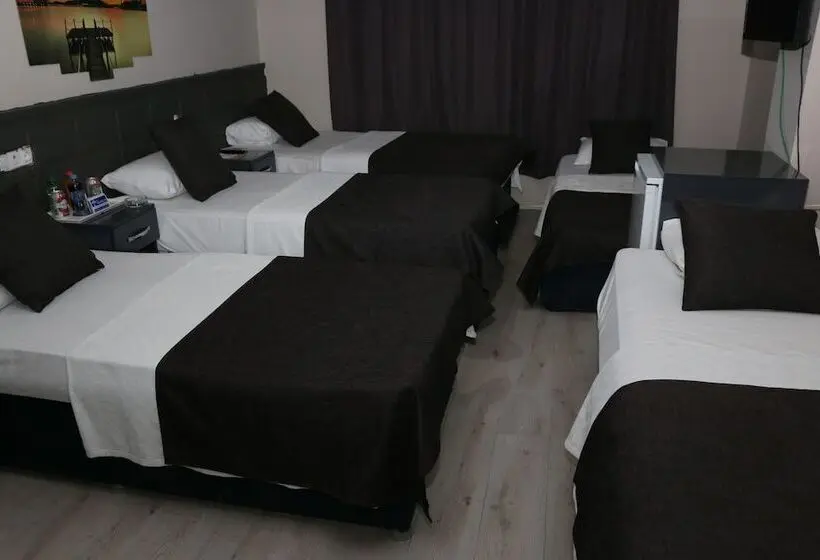 اتاق خانوادگی, Asus Palmiye Otel