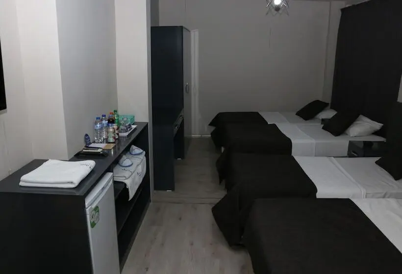 اتاق خانوادگی, Asus Palmiye Otel