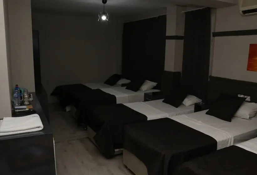اتاق خانوادگی, Asus Palmiye Otel