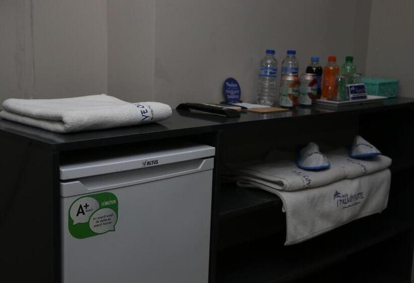 اتاق استاندارد سه تخته با چشم‌انداز باغ, Asus Palmiye Otel