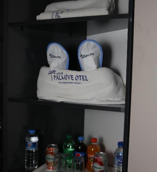 اتاق استاندارد سه تخته با چشم‌انداز باغ, Asus Palmiye Otel
