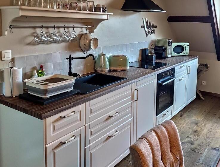 庭の見える１ベッドルームアパートメント, Het Hemelsveld