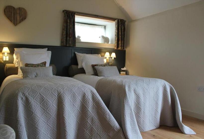 Номер Superior Вид на Сад, West Knole House Somerset