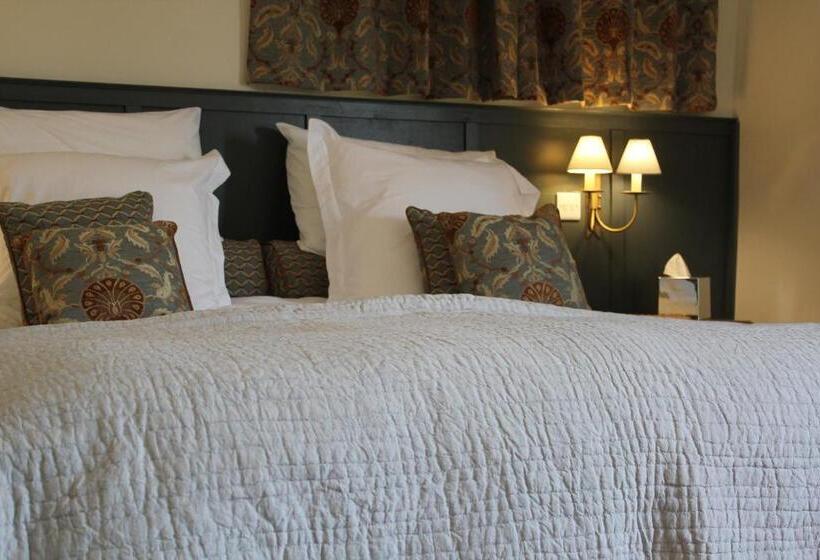 Номер Superior Вид на Сад, West Knole House Somerset