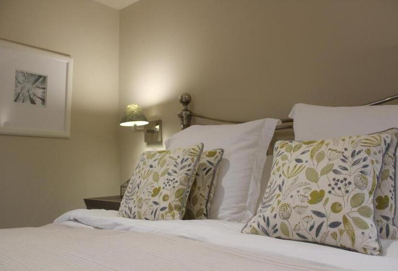 Family Suite, West Knole House Somerset