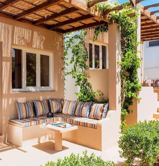 庭の見えるスタンダードトリプルルーム, Aftas Trip