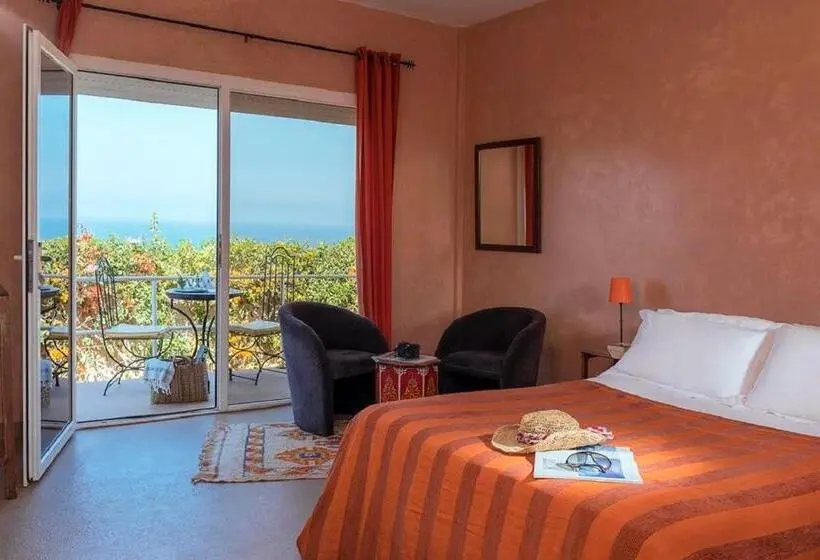 オーシャンビュースタンダードルーム, Aftas Trip
