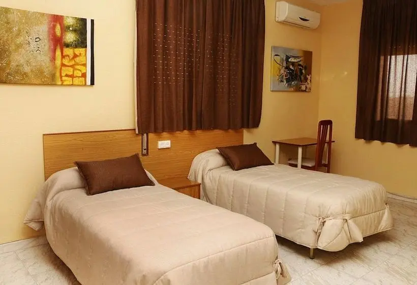 Standard-huone, Hostal Restaurante Labrat