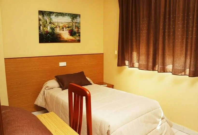 Standard Yhden Hengen Huone, Hostal Restaurante Labrat