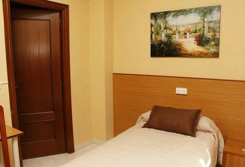Standard Yhden Hengen Huone, Hostal Restaurante Labrat