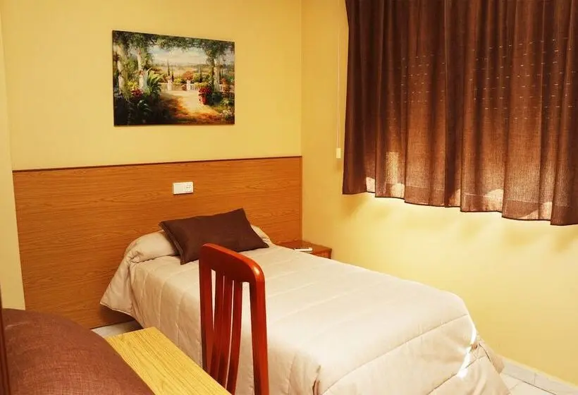 Standard Yhden Hengen Huone, Hostal Restaurante Labrat