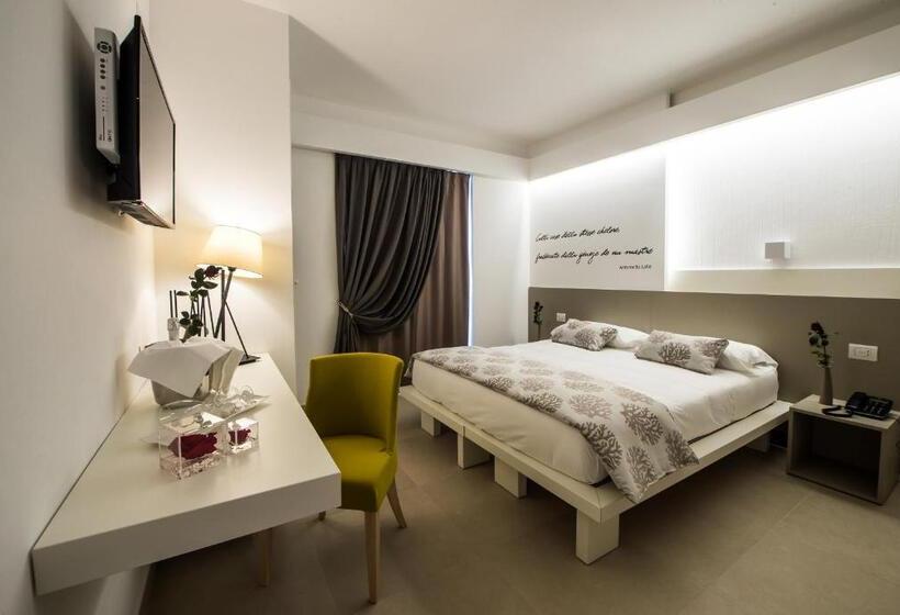 اتاق استاندارد, Malucri Resort