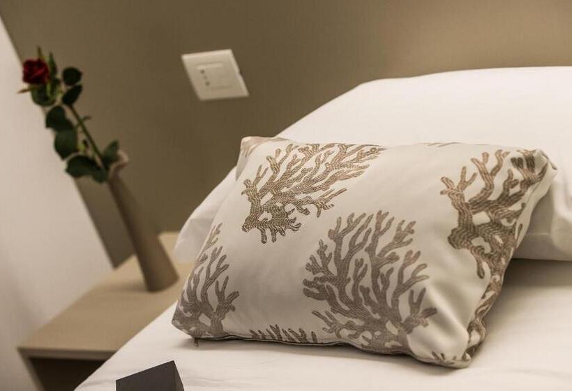 اتاق استاندارد, Malucri Resort