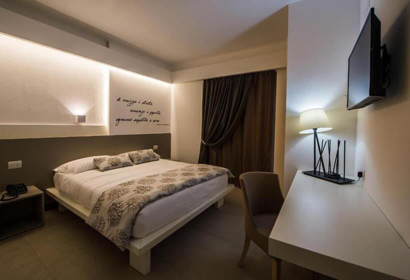 اتاق استاندارد, Malucri Resort