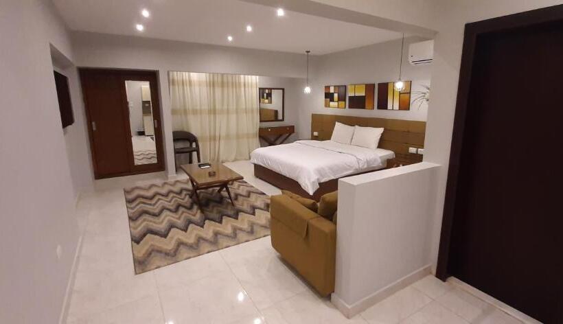 استودیو استاندارد با بالکن, Nakhil Inn Residence