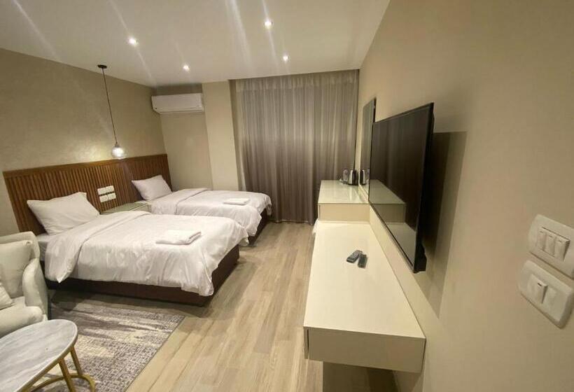 اتاق لوکس, Nakhil Inn Residence