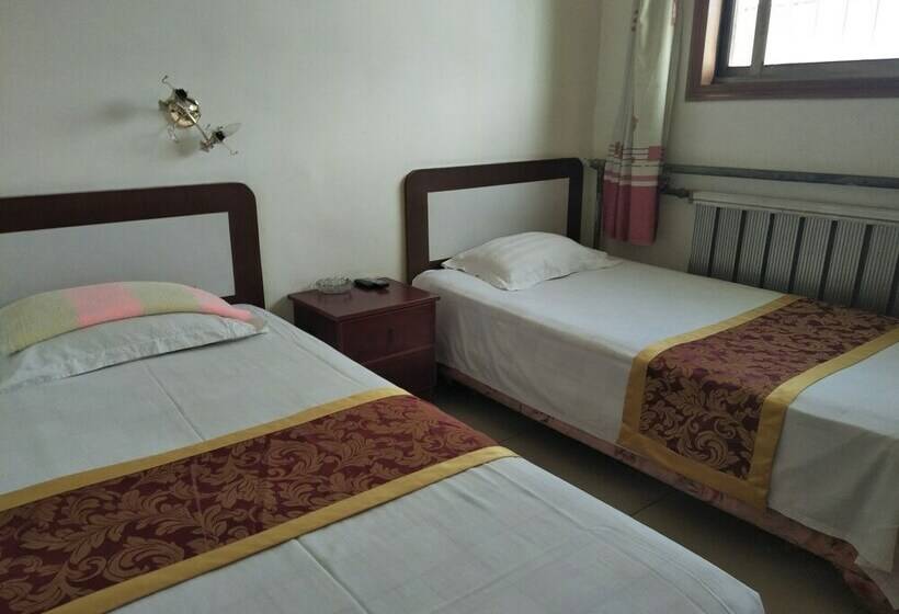 Номер Стандарт, Qufu Shunxing Inn