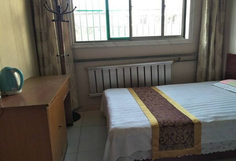 Номер Стандарт Трехместный, Qufu Shunxing Inn