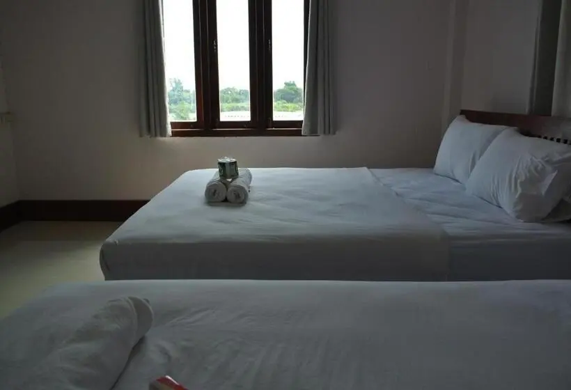 スタンダードトリプルルーム, Mama Leurth Sunset Guesthouse