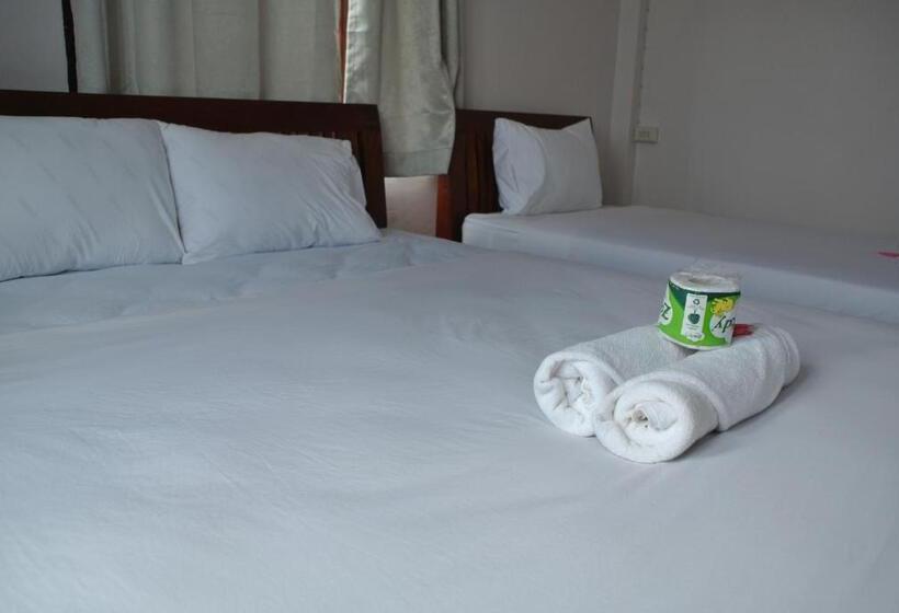 标准三人间, Mama Leurth Sunset Guesthouse