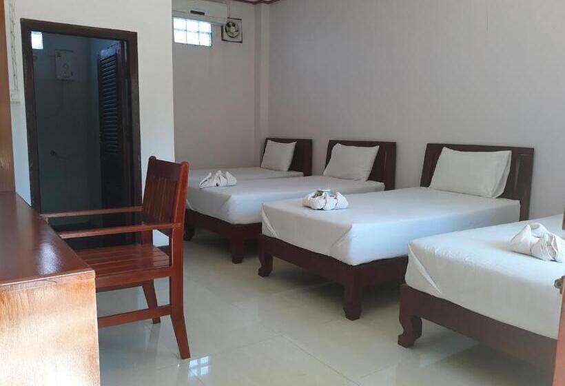 四人标准间, Mama Leurth Sunset Guesthouse