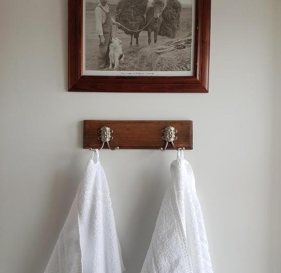 اتاق استاندارد با سرویس بهداشتی مشترک, Guesthouse Gamli Bær