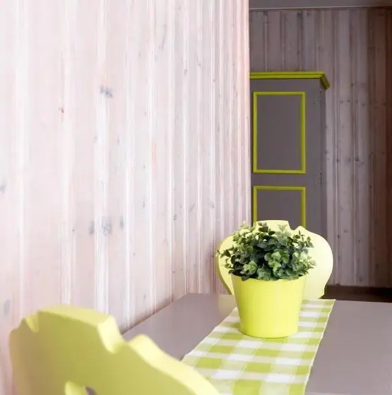 اتاق استاندارد, Ridehouse