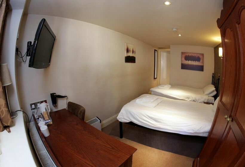 Номер Стандарт, Original White Hart, Ringwood By Marston's Inns