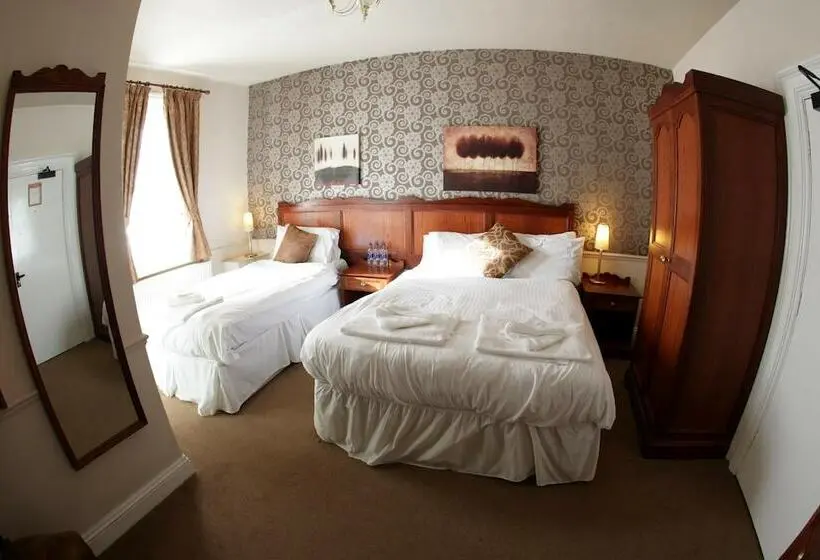 ファミリールーム, Original White Hart, Ringwood By Marston's Inns