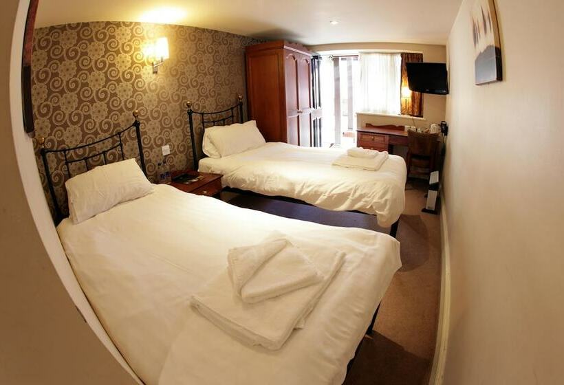 Номер Стандарт, Original White Hart, Ringwood By Marston's Inns