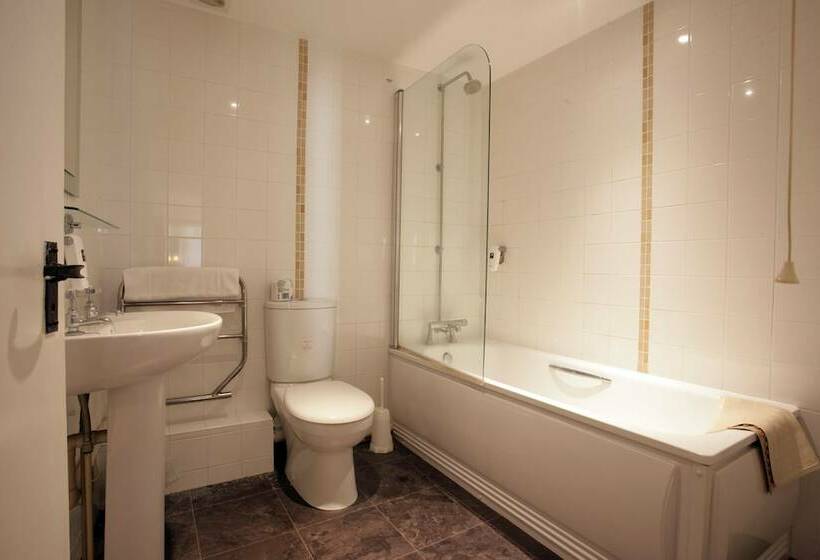 Семейный Номер, Original White Hart, Ringwood By Marston's Inns