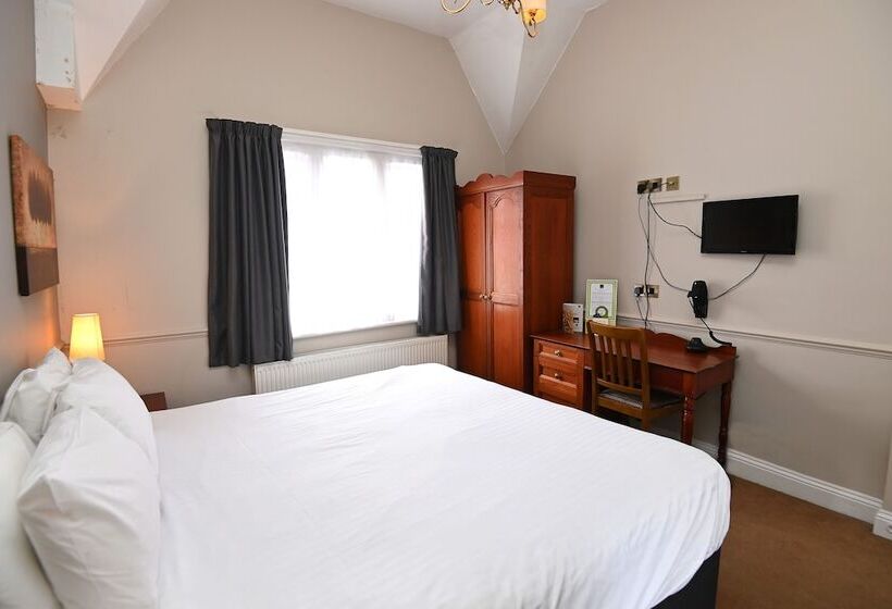 Номер Стандарт, Original White Hart, Ringwood By Marston's Inns