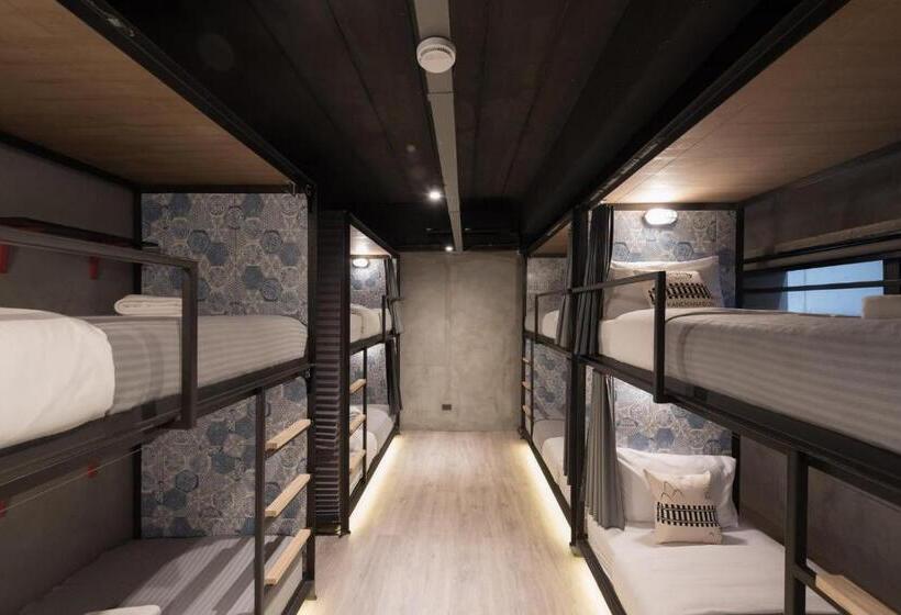 패밀리 룸 공용 욕실, Westory Design Poshtel