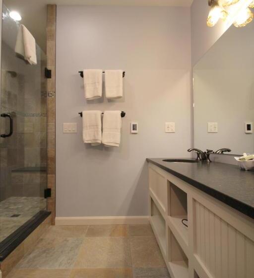 חדר סטנדרט עם מיטת קינג, Norseman Resort On The Beach